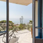 Guesthost - Foce Charming Seaview Flat San Remo